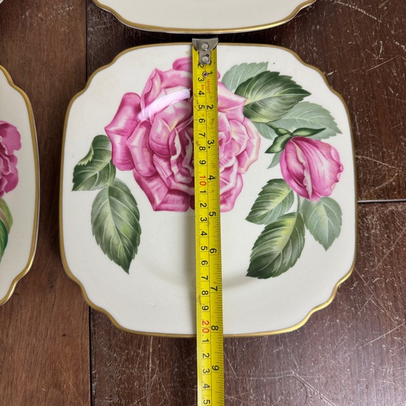 New Syracuse China 8" Floral Plates White Pinks Greens 1960s Vintage Set of 4 - Picture 6 of 7